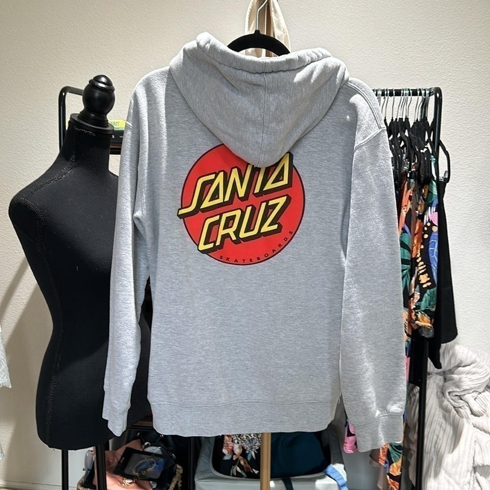 Preloved Santa Cruz gray sweater - Picture 2 of 4